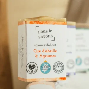 Savon bio exfoliant – Cire d'abeille & Agrumes