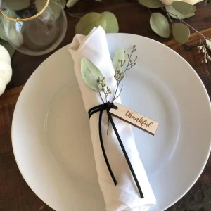 Rond de serviette personnalisé en bois gravé pour mariage et Thanksgiving - Ombre Interieur