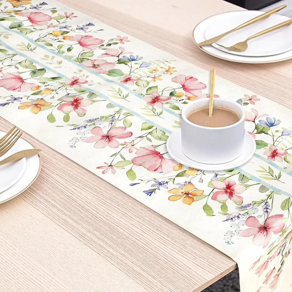 Chemin de table en lin imprimé fleurs aquarelle rose – Image 6