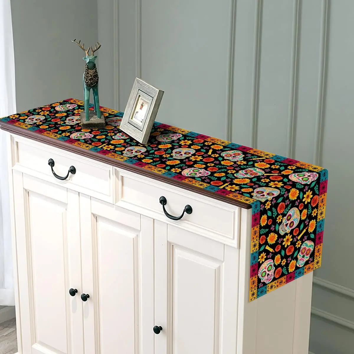 Chemin de table en lin imprimé Calavera – Déco table Halloween – Image 4