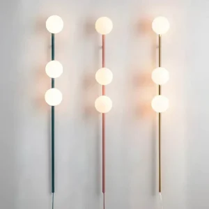 Applique murale LED avec prise de câble et boule de verre ronde - Décoration moderne pour salon et chambre