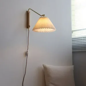 Applique murale LED en bois avec prise, lampe de lecture moderne pour chambre et bureau