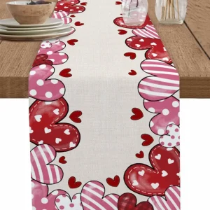Chemin de table en lin imprimé cœur Saint-Valentin décor table