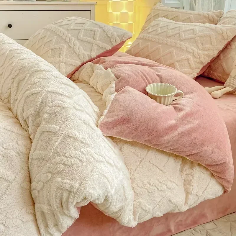 Housse de couette polaire épaisse et chaude pour l'automne et l'hiver - Couleur unie - Literie confortable – Image 3