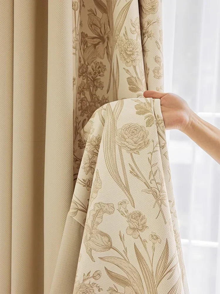 Rideau couleur crème avec motifs floraux – Image 3