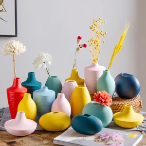 Vase nordique en céramique émaillée - petite décoration intérieure élégante