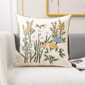 Housse de coussin coton brodée florale 45x45cm confort décoratif