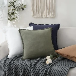 Housse de coussin en coton 45x45 cm avec pompons moderne